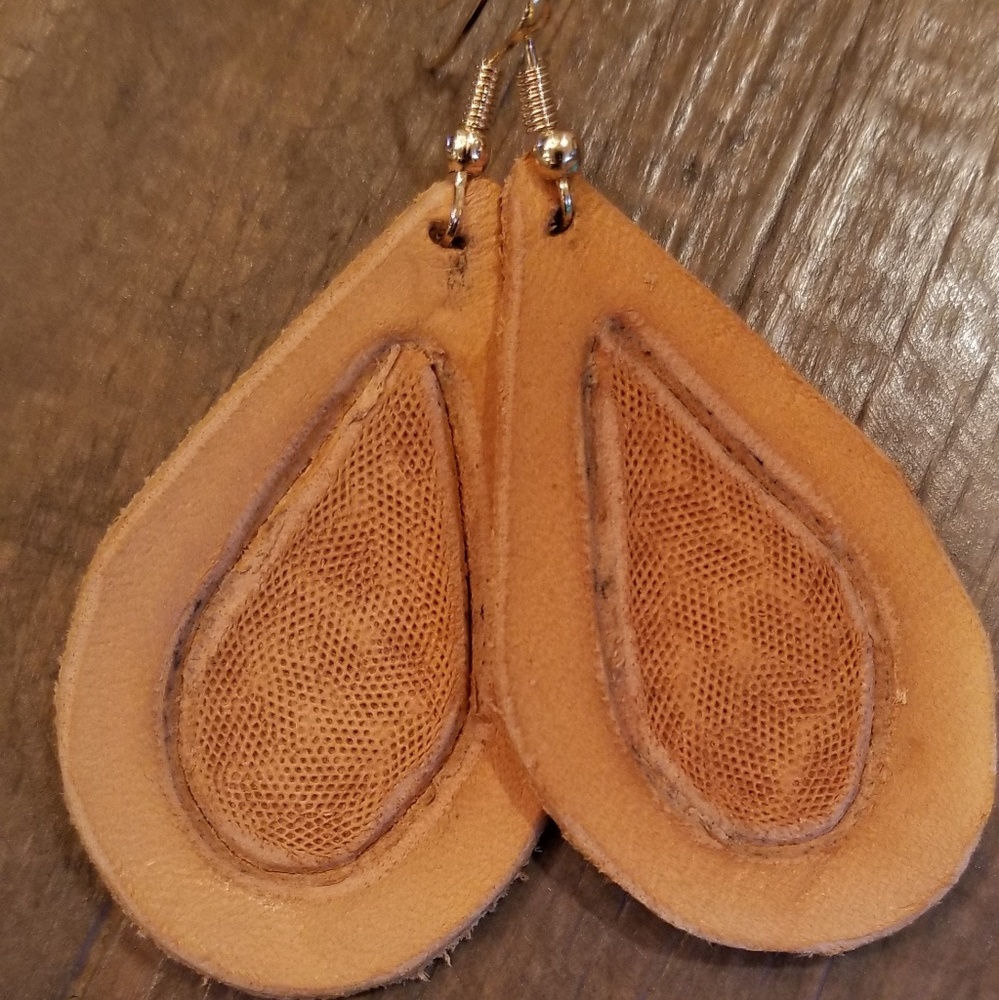 Leather ear rings